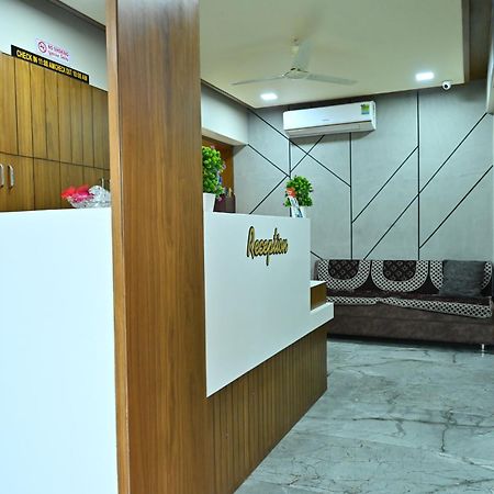 Hotel Sury Villa Ahmedabad Luaran gambar