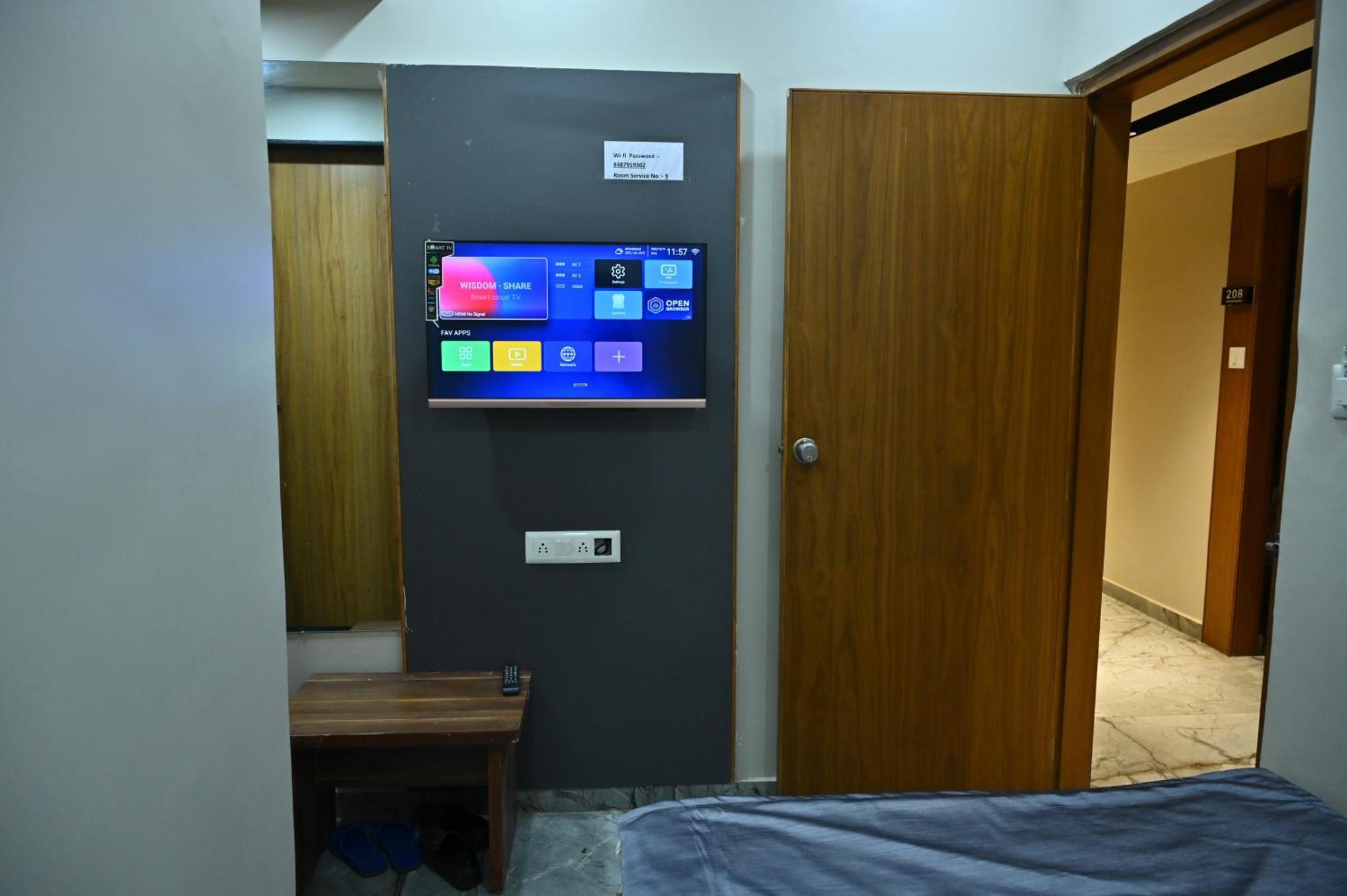 Hotel Sury Villa Ahmedabad Luaran gambar