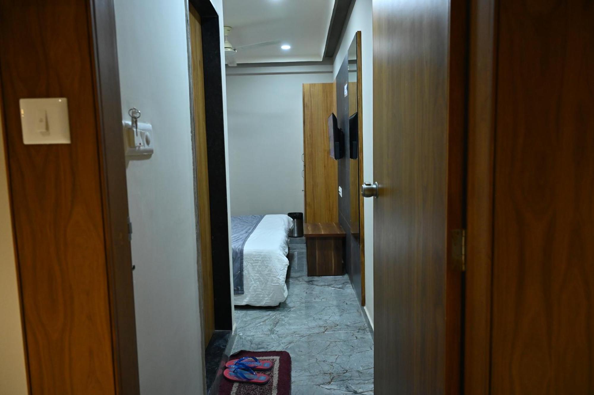 Hotel Sury Villa Ahmedabad Luaran gambar